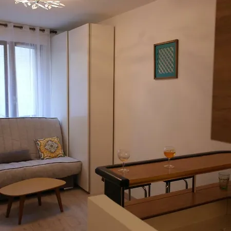 Apartment Studio Trocadero *